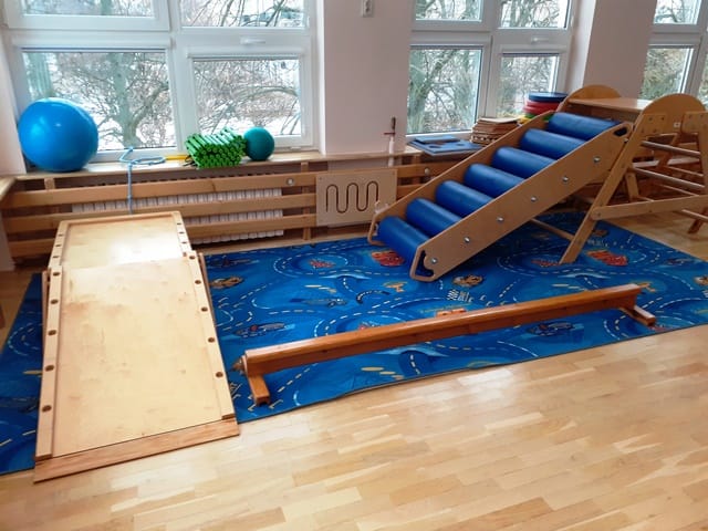 urządzenia do ćwiczeń w sali integracji sensorycznej